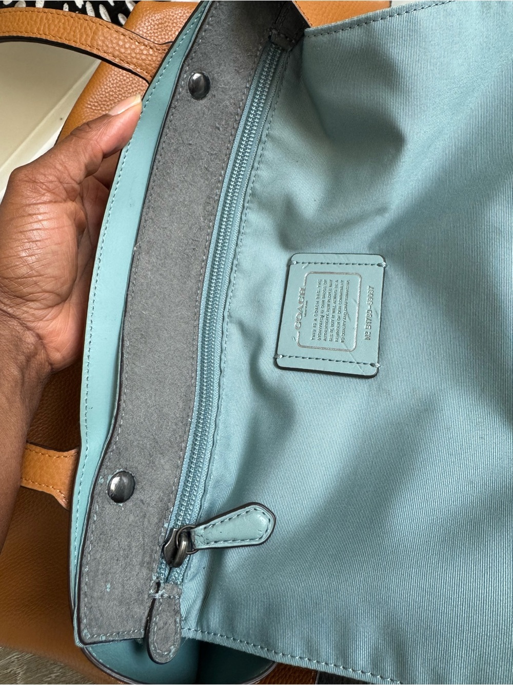 Coach Market Tote - Picture 15 of 16